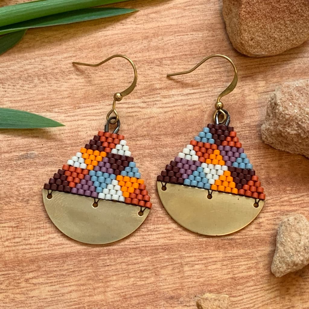 summit-full-moon-sienna